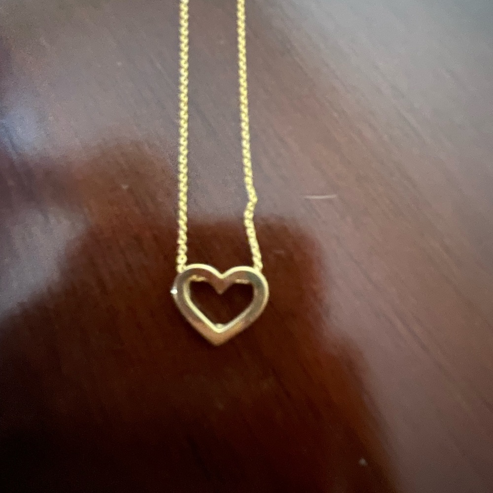 Roberto Coin 18k gold open heart necklace